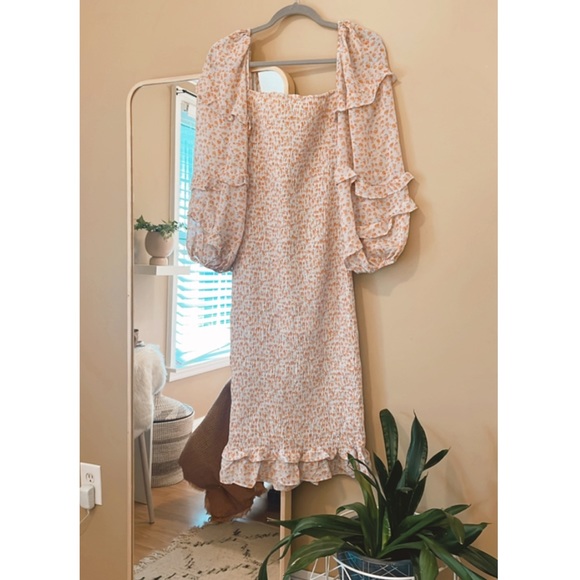 Petal + Pup Floral Dress - Picture 9 of 12